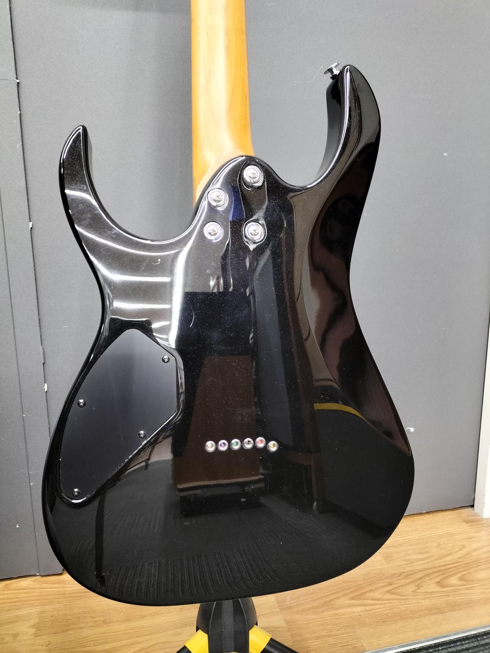 IBANEZ GRG121SP-BKN Electric Guitar-01
