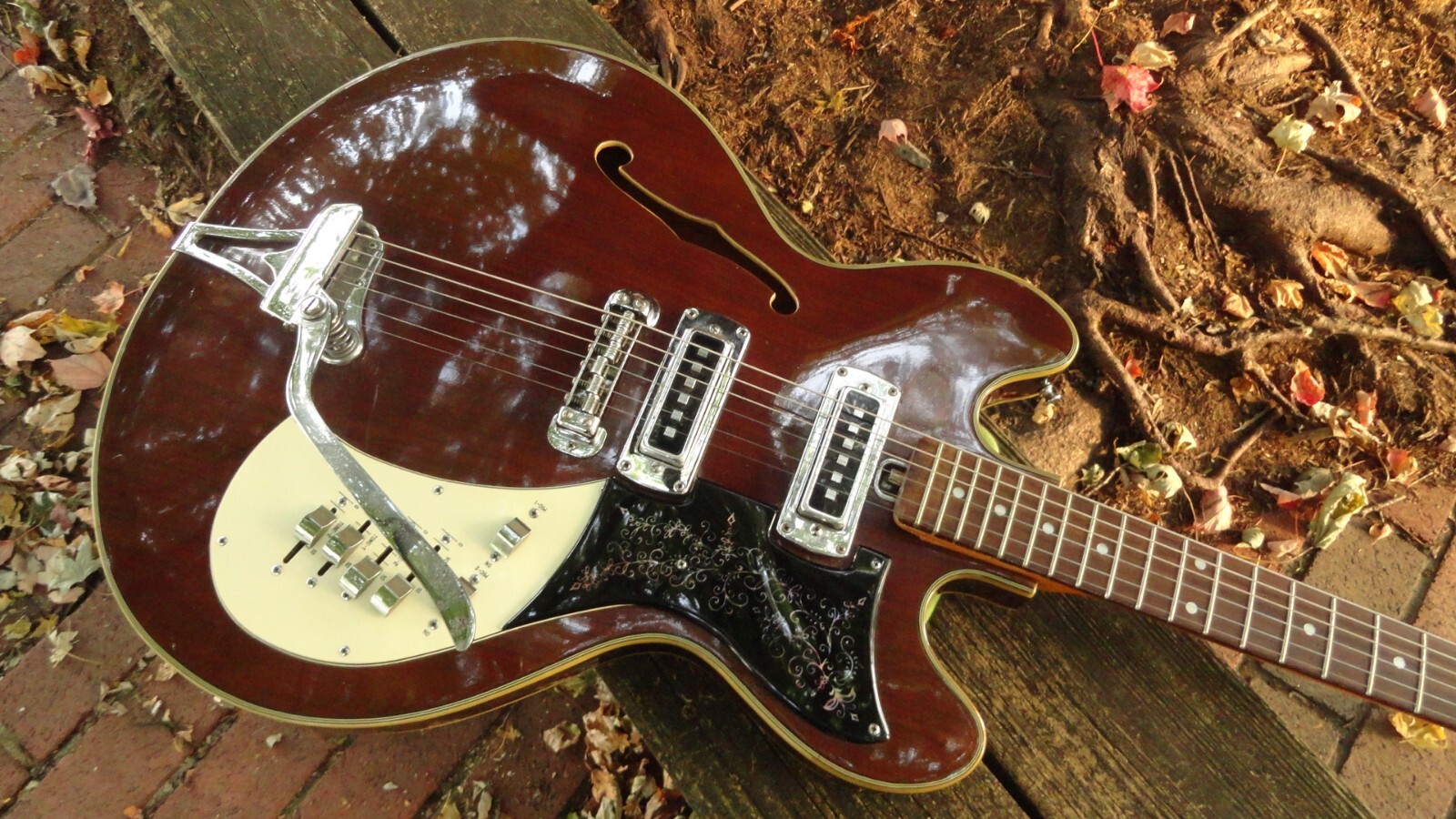Teisco Del Rey semi hollowbody vintage 60’s electric guitar