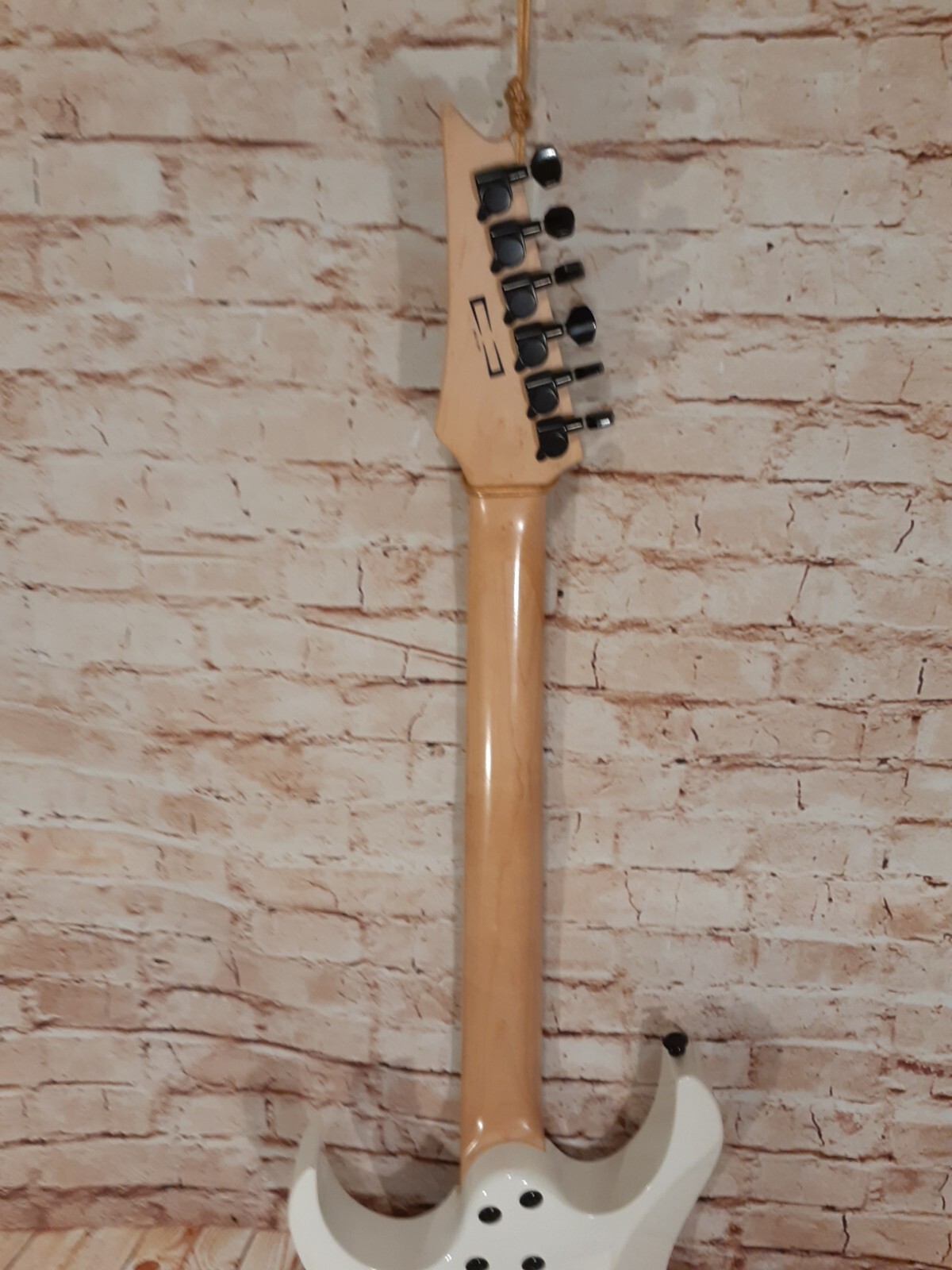 Ibanez GRG120BDX Gio Series Electric Guitar – White
