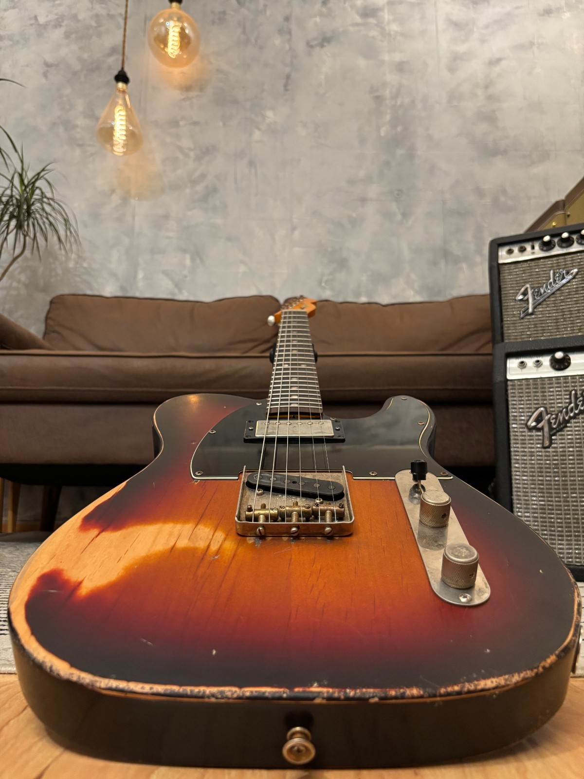 Fender Telecaster 1963 Glas Custom 3-Tone Sunburst Relic 7.8lbs w/ Fender Tweed