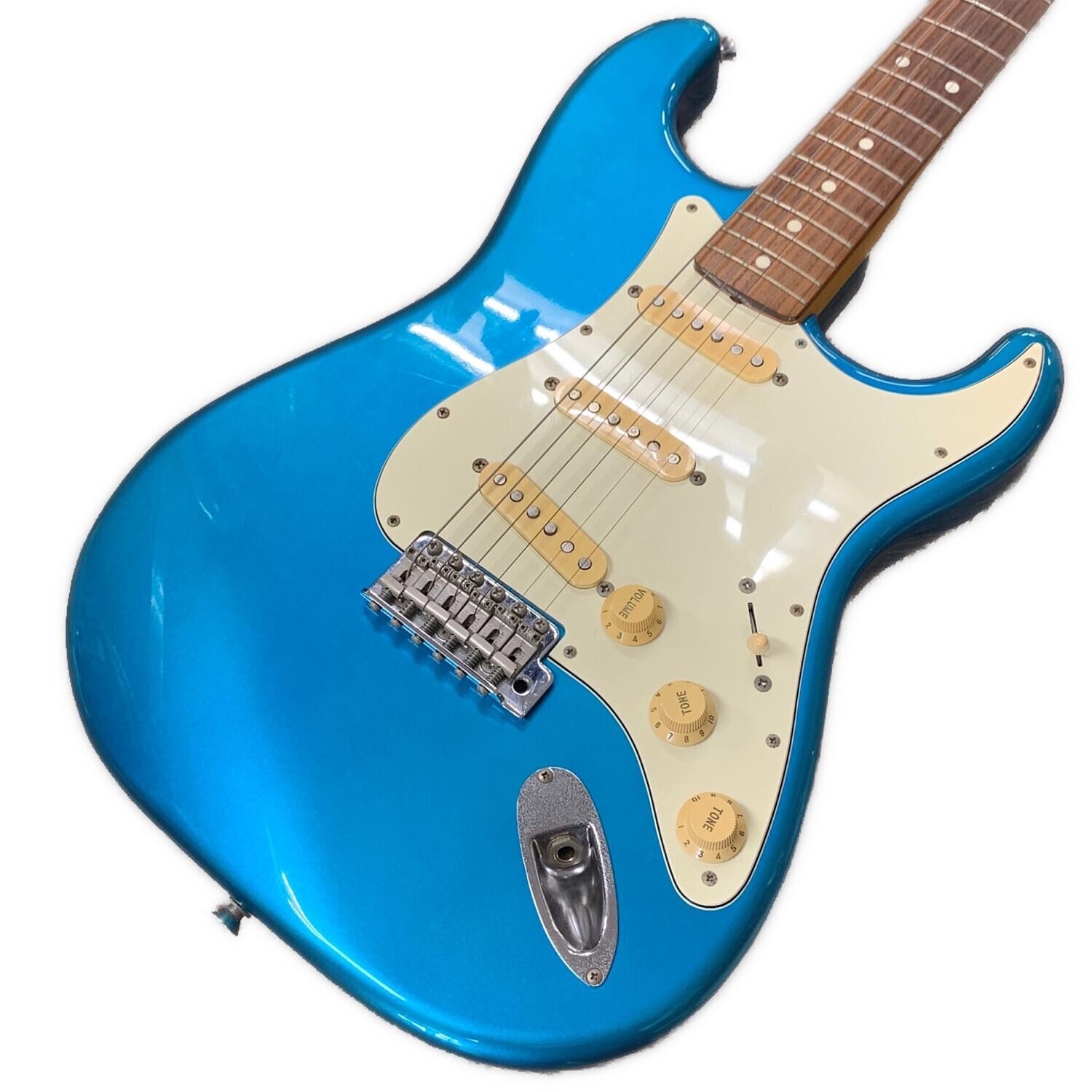 Fender Japan Stratocaster Guitar ST62-70TX Lake Placid Blue Made in Japan
