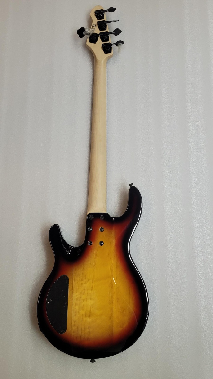 IYV IMM-305A 5 String Electric Bass, Right Full size, Sunburst