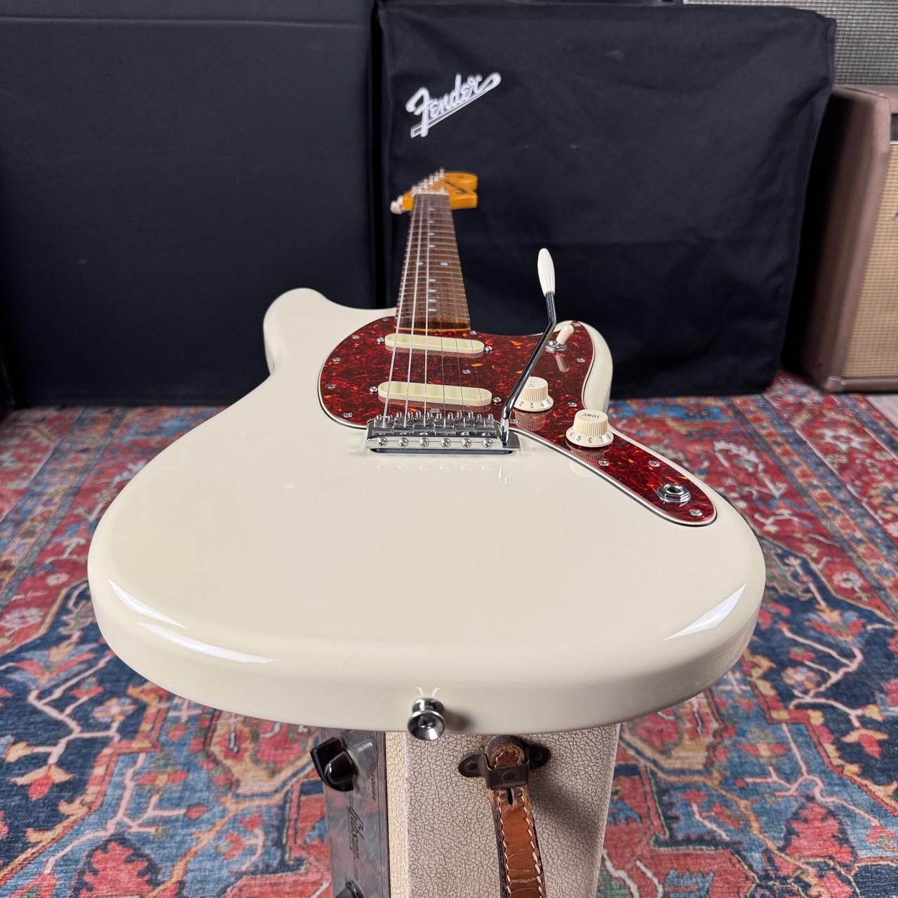 Fender Char Artist Model Mustang Olympic White – 2019