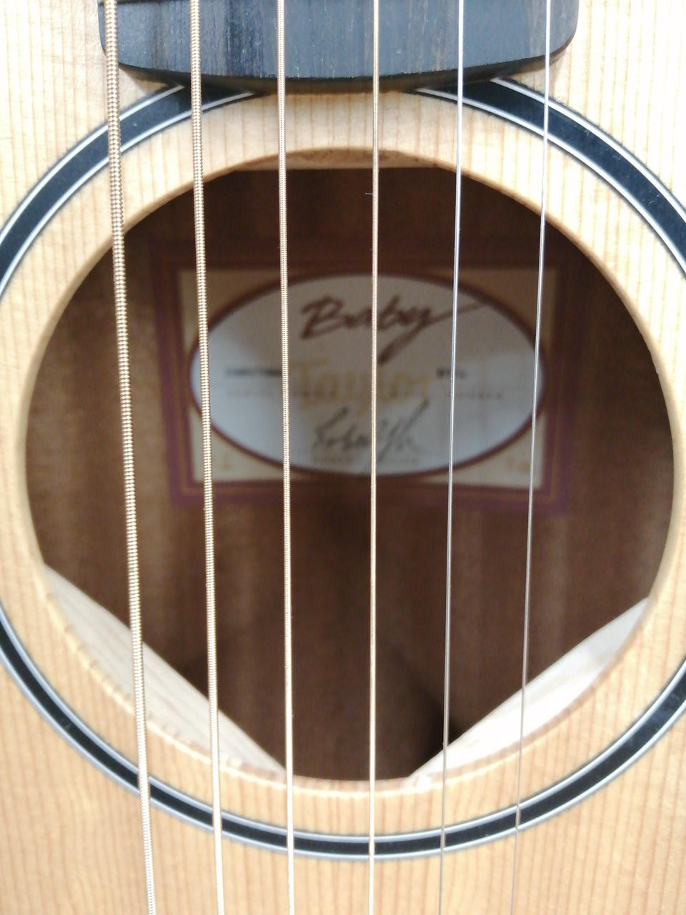 TAYLOR BT1E electric acoustic guitar