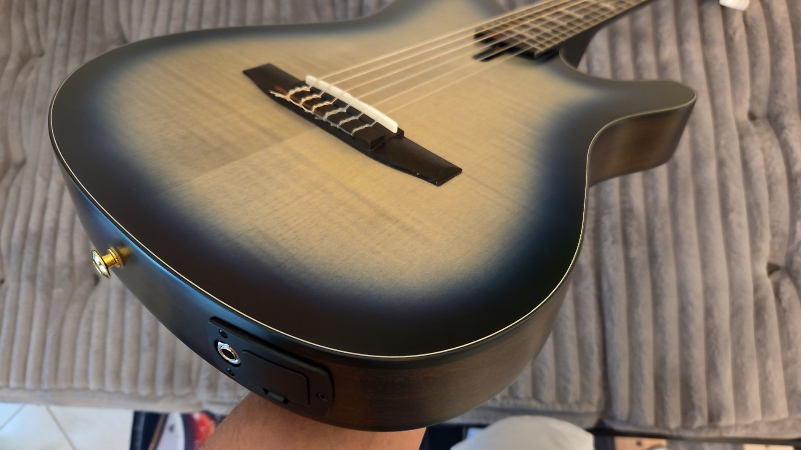 Ibanez FRH20FMN-CTL 2025 Cosmic Blue Sunburst Low Gloss
