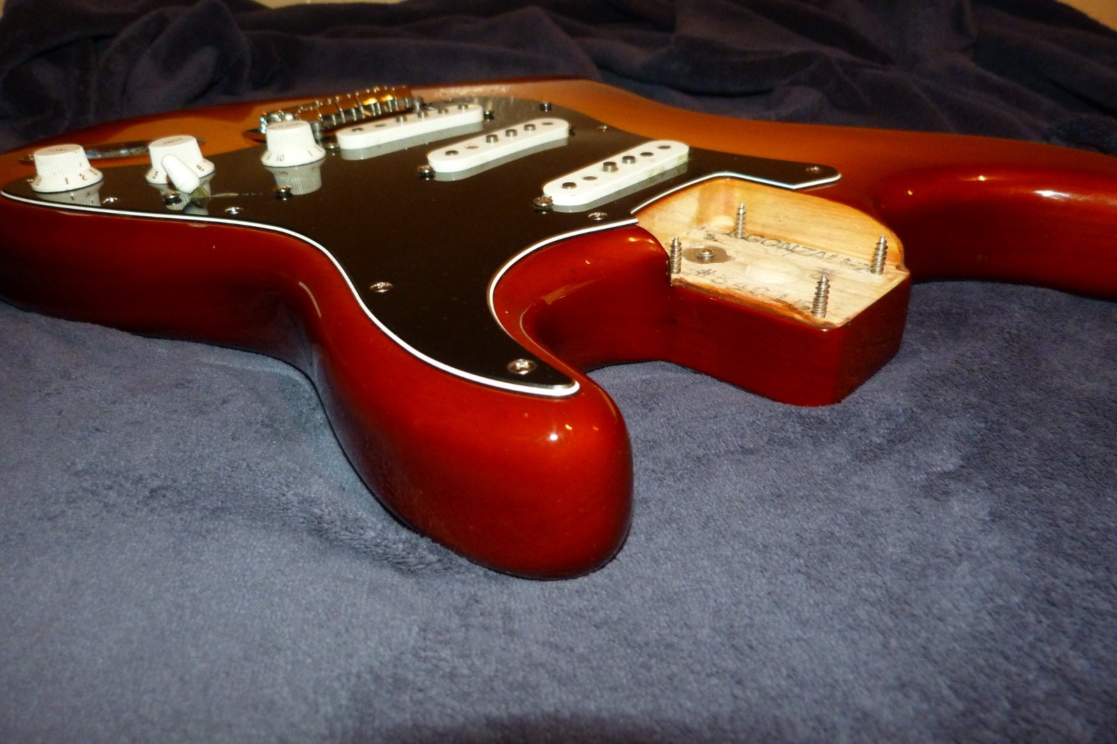 Fender Stratocaster USA Sienna Burst 2011 Loaded Body Near Mint Condition