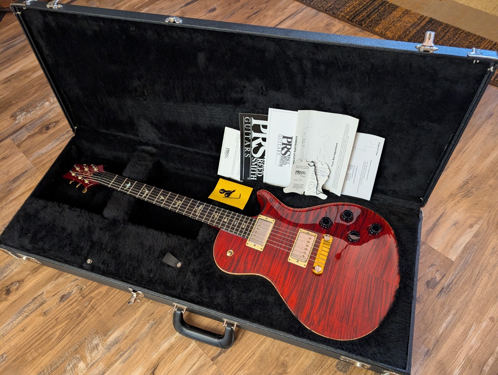 PRS Singlecut Semi-Hollow Electric Guitar 2007 Black Cherry 10 Top Bra Rosewood