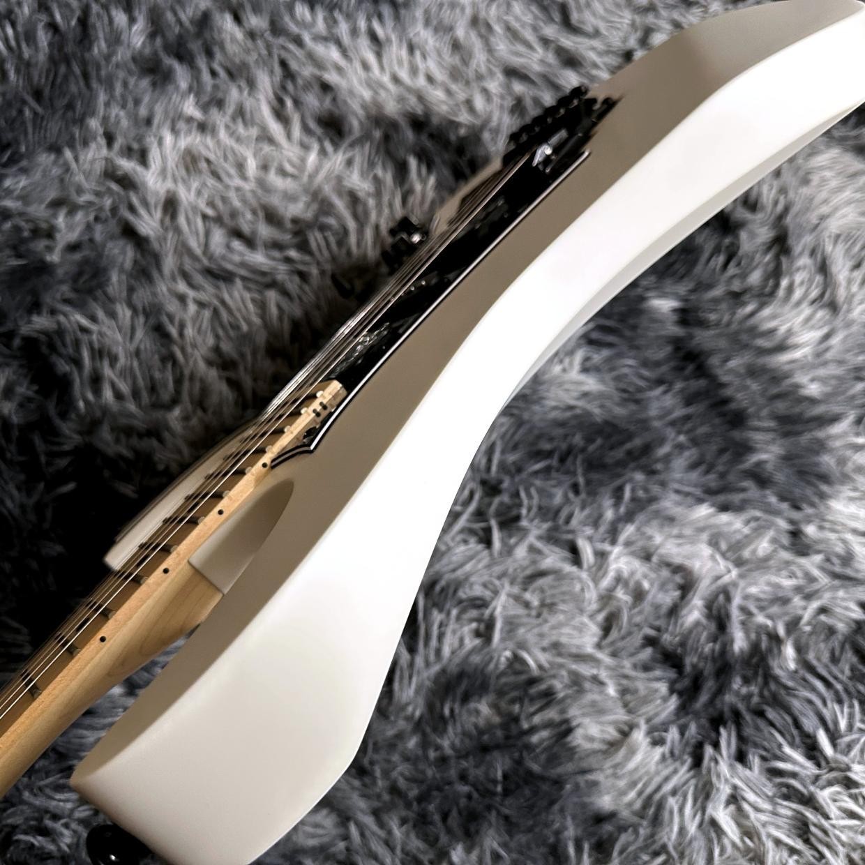 Ibanez Rg550-Whf White Flat -Genesis Collection- *Ra381