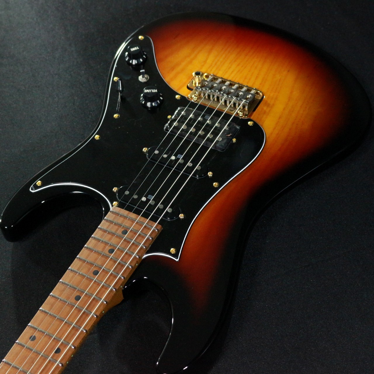 Ibanez AZ2204AG -Tri-Fade Burst / TFB-#F2606541 #GGesc