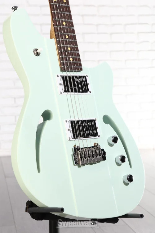Reverend Kingbolt F-Sonic Electric Guitar – Iconic Blue with Rosewood