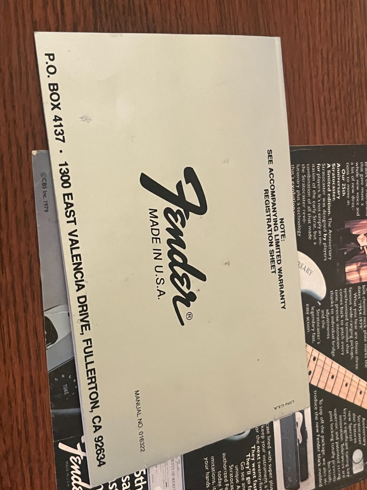 1979 Fender 25th Anniversary Stratocaster guitar owners manual case candy
