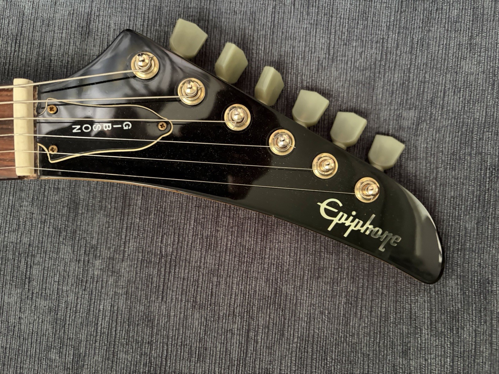 Epiphone Explorer RH Guitar Korina Very Good