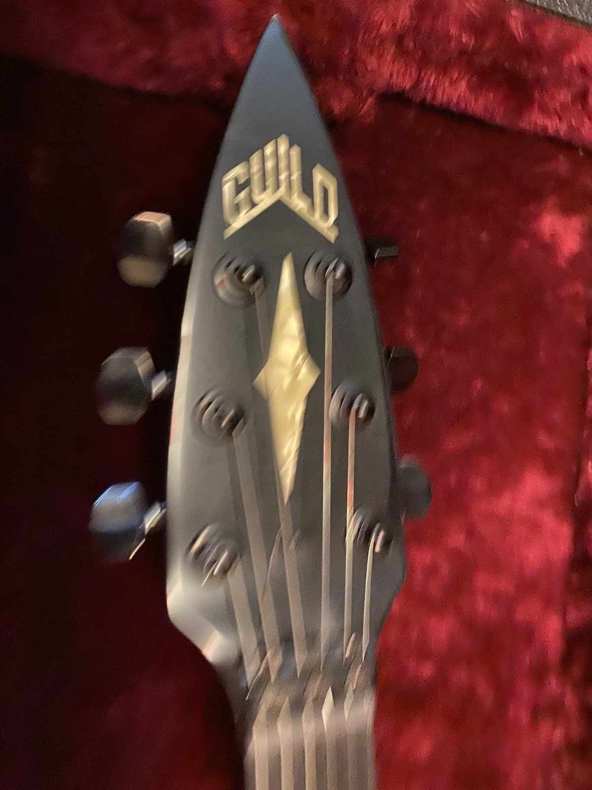 1984 Guild X-88 FLYING STAR “Motley Crew” Electric Guitar KAHLER TREM W/OHSC