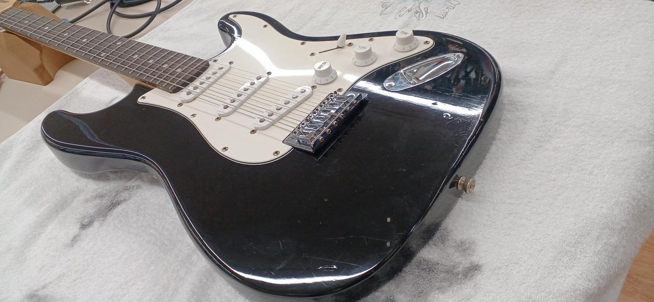 SELDER ST16 Used Solidwood body Maple neck Engineering wood fingerboard Black