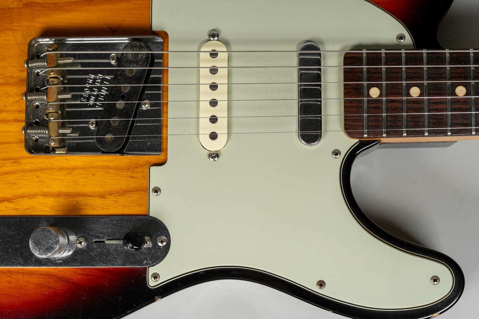 2008 Fender Custom Shop 60’s Telecaster Relic Sunburst w/HSC