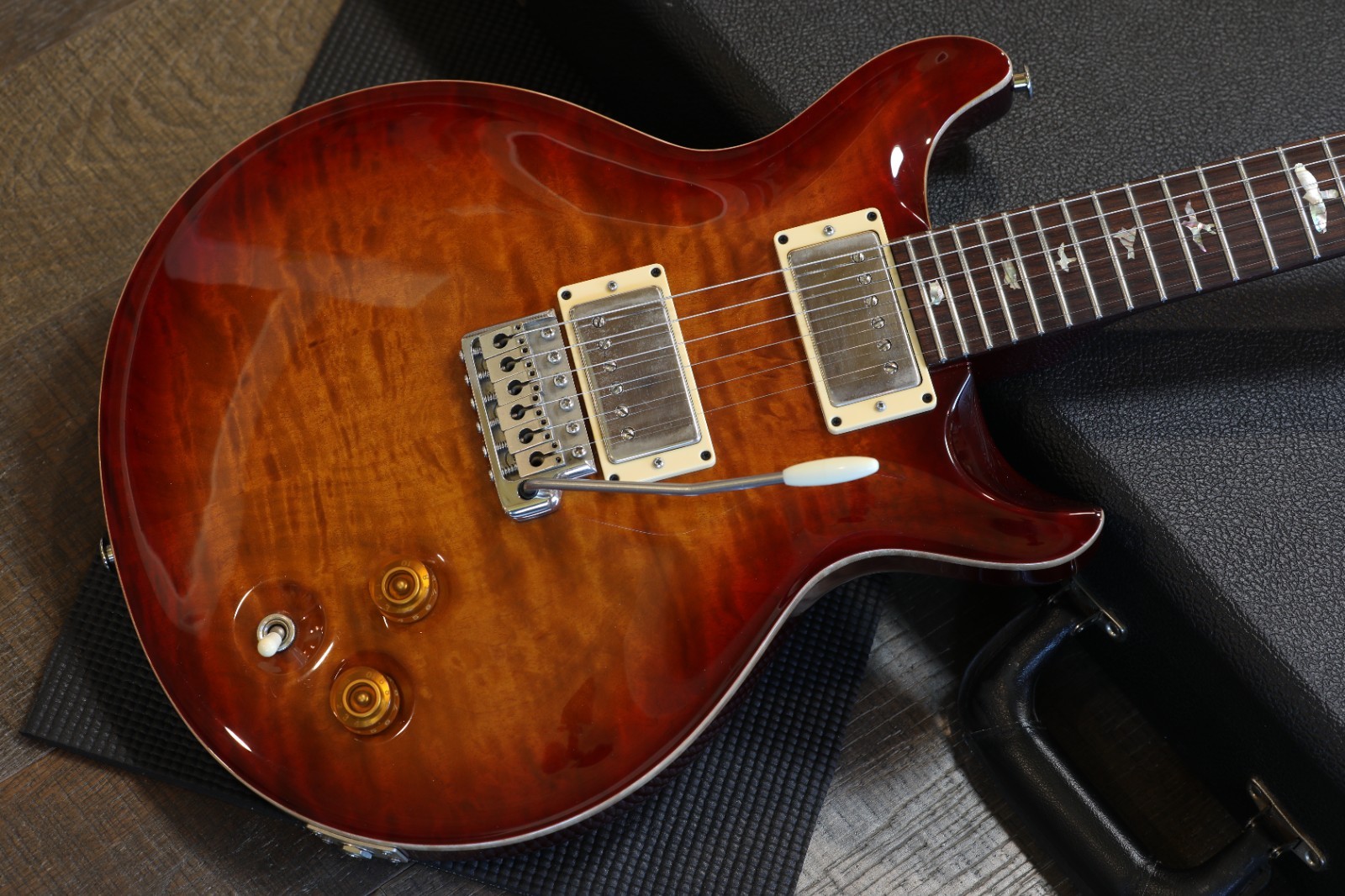 2002 PRS Santana Signature III Wide Fat Neck Electric Guitar Sunburst + OHSC