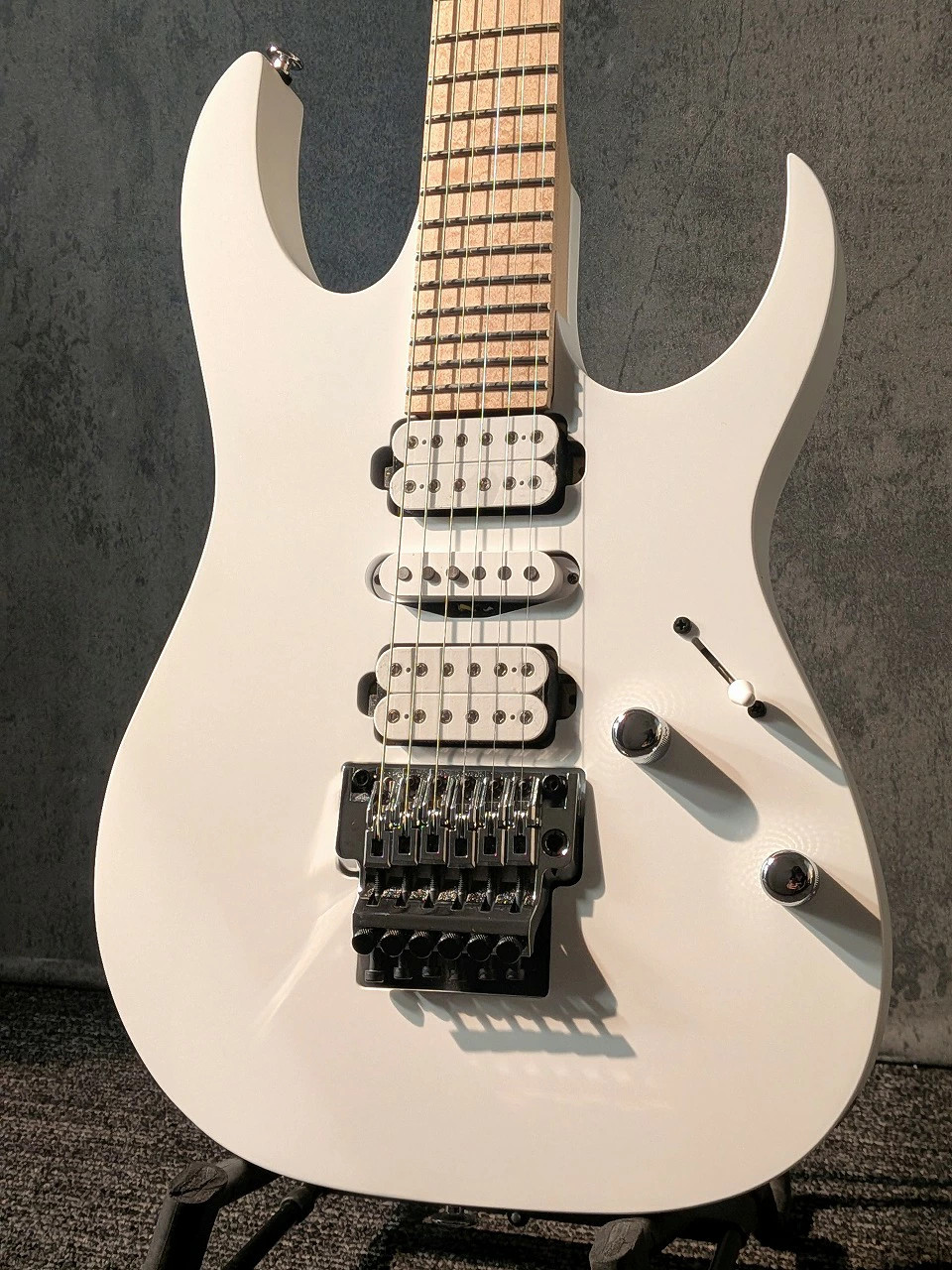 Ibanez J-LINE RG6HSHMTR White Flat #F2612242 3.56kg Made in Japan Guitar