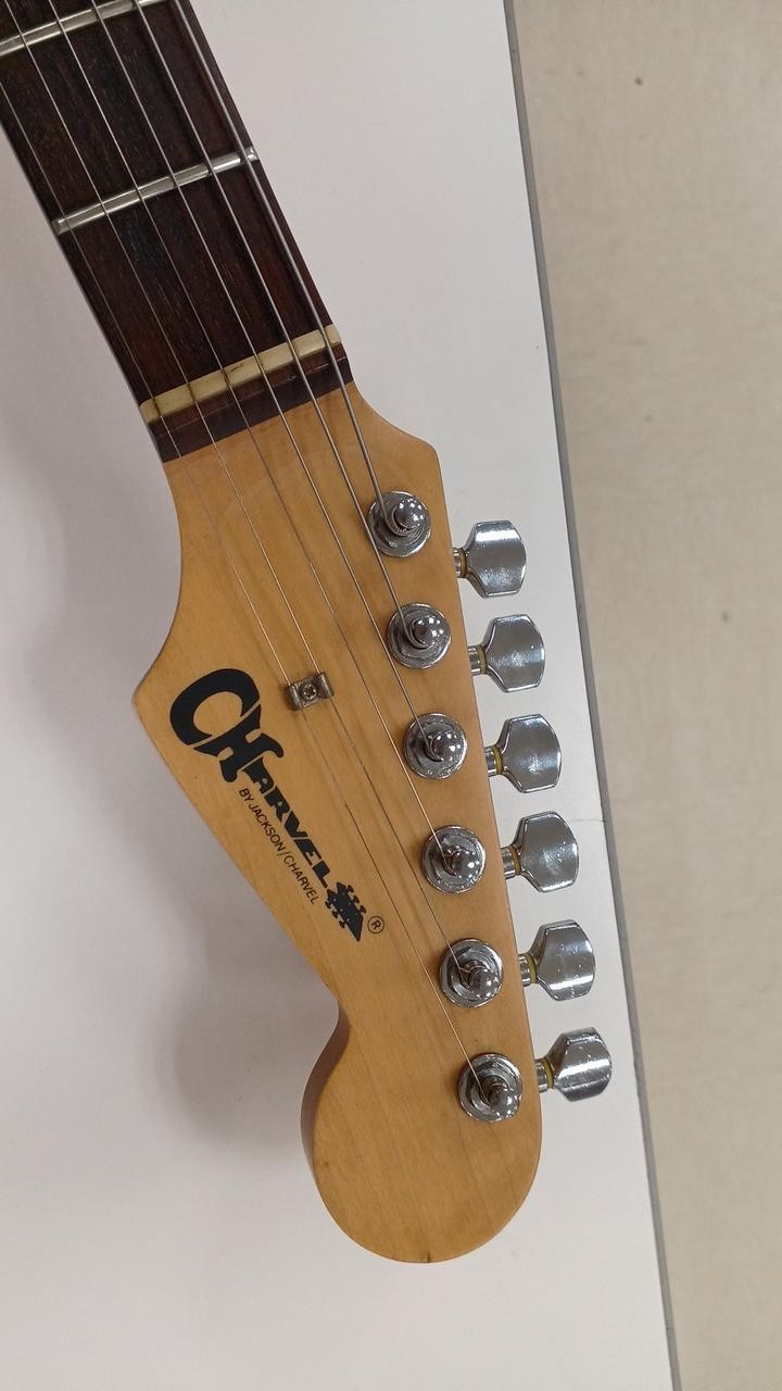 [Charvel] CST-050 Sunburst Made in Japan ST Type Solid Body Electric Guitar