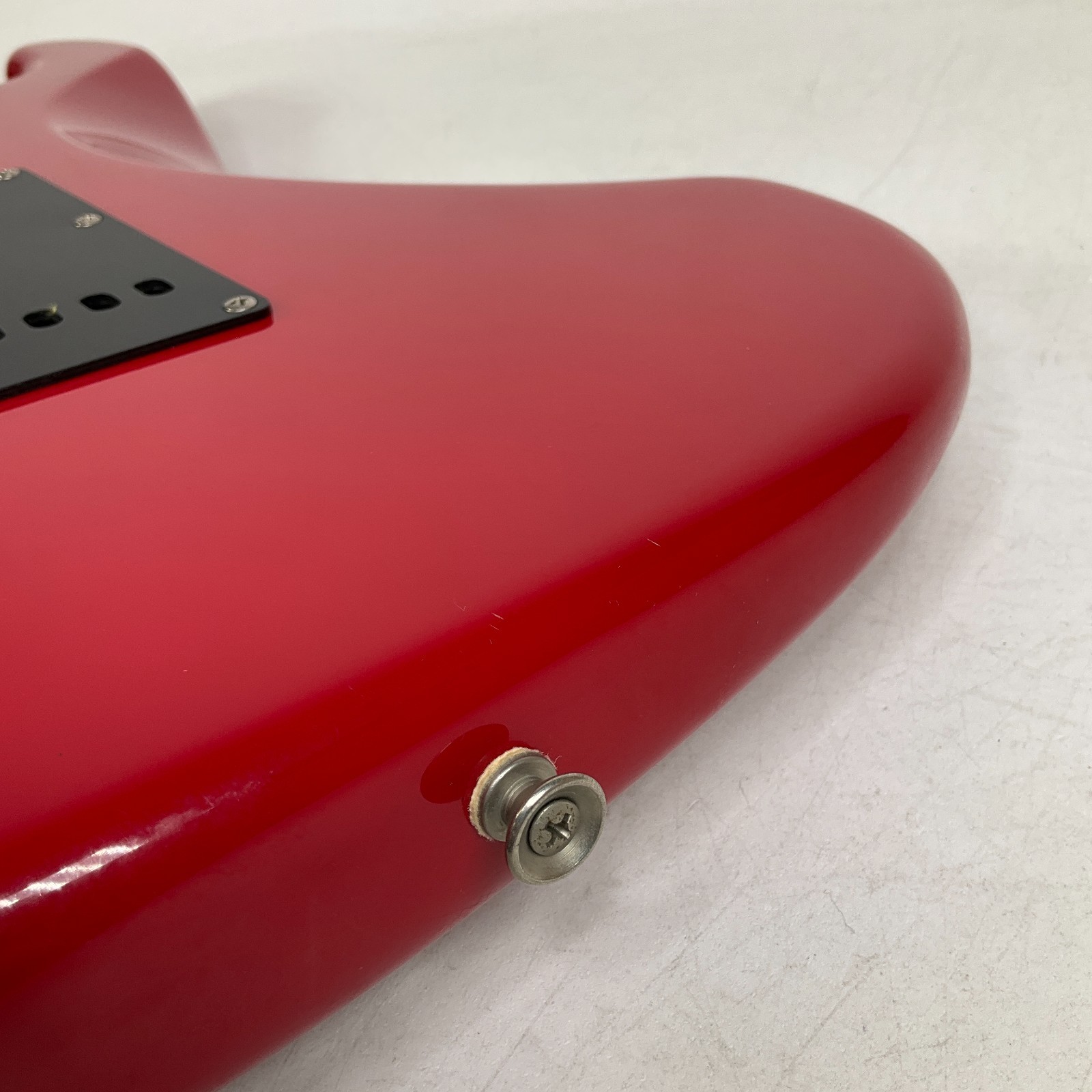 Vintage 1986 Squier Contemporary Fender Stratocaster Electric Guitar Red Japan