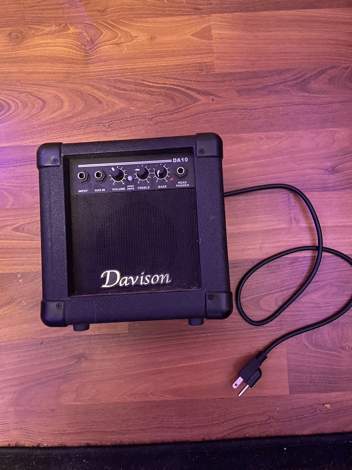 davison electric guitar And Amp