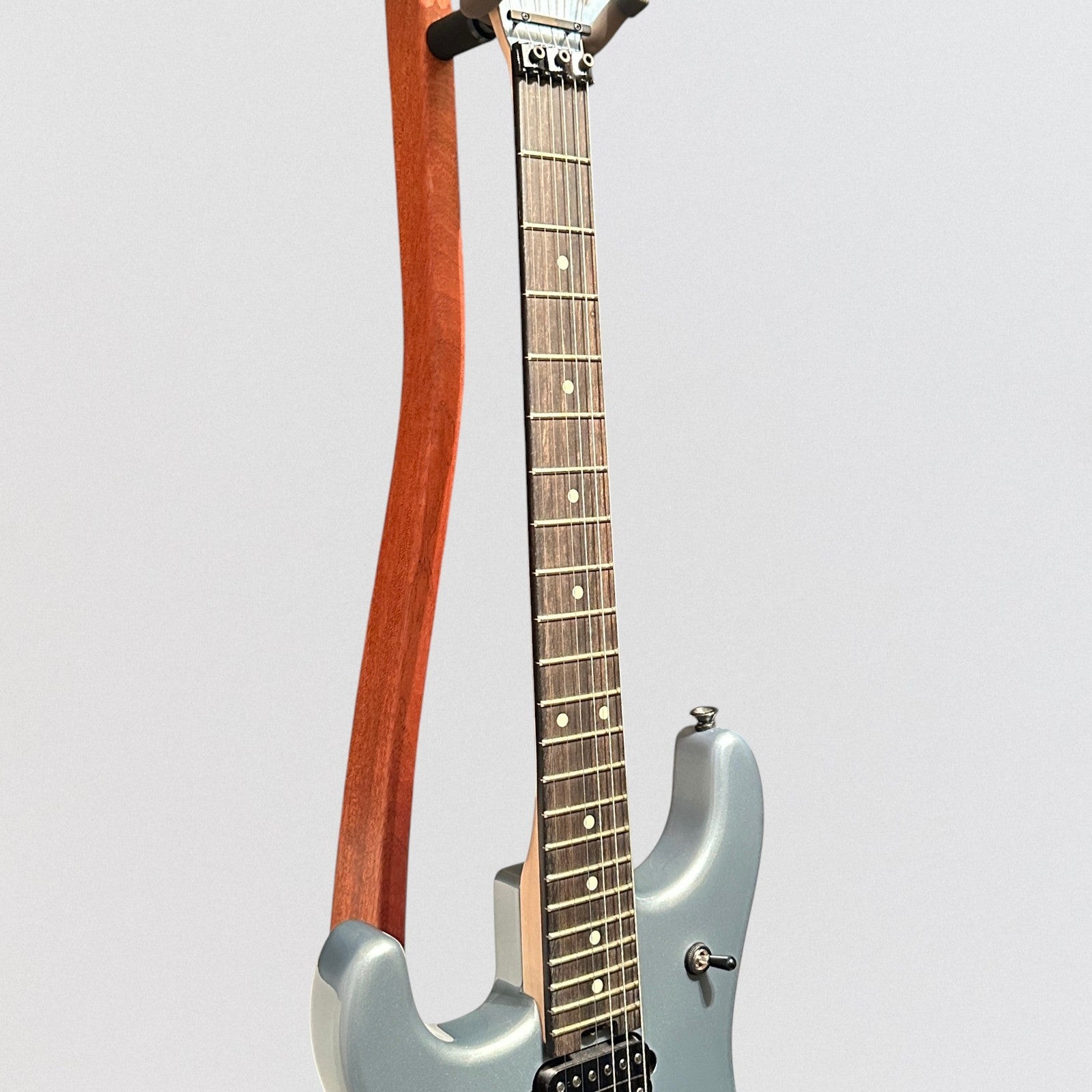 EVH Left-Handed 5150 Standard Electric Guitar – Ice Blue Metallic