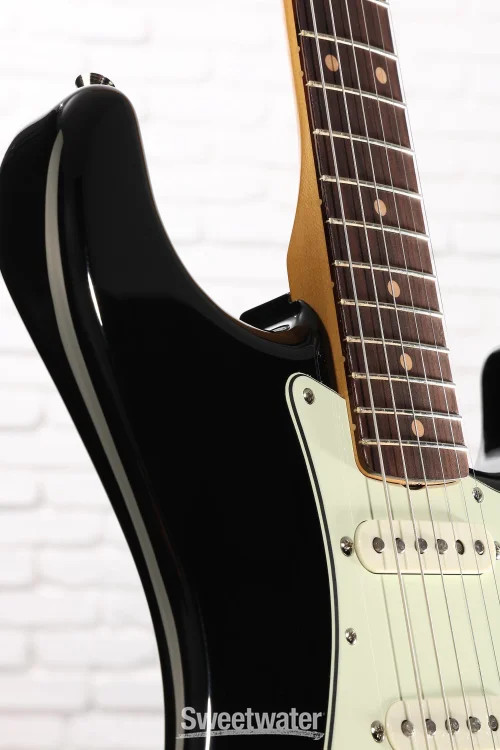 Fender Vintera III Early ’60s Stratocaster Electric Guitar – Black
