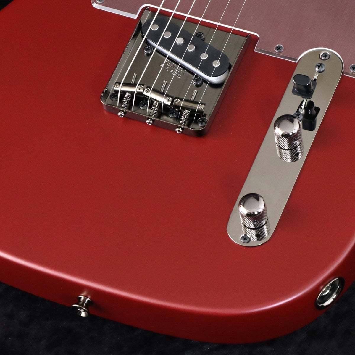 Fender MIJ Hybrid II 2026 Collection Telecaster Matte Inferno Red 3.25kg