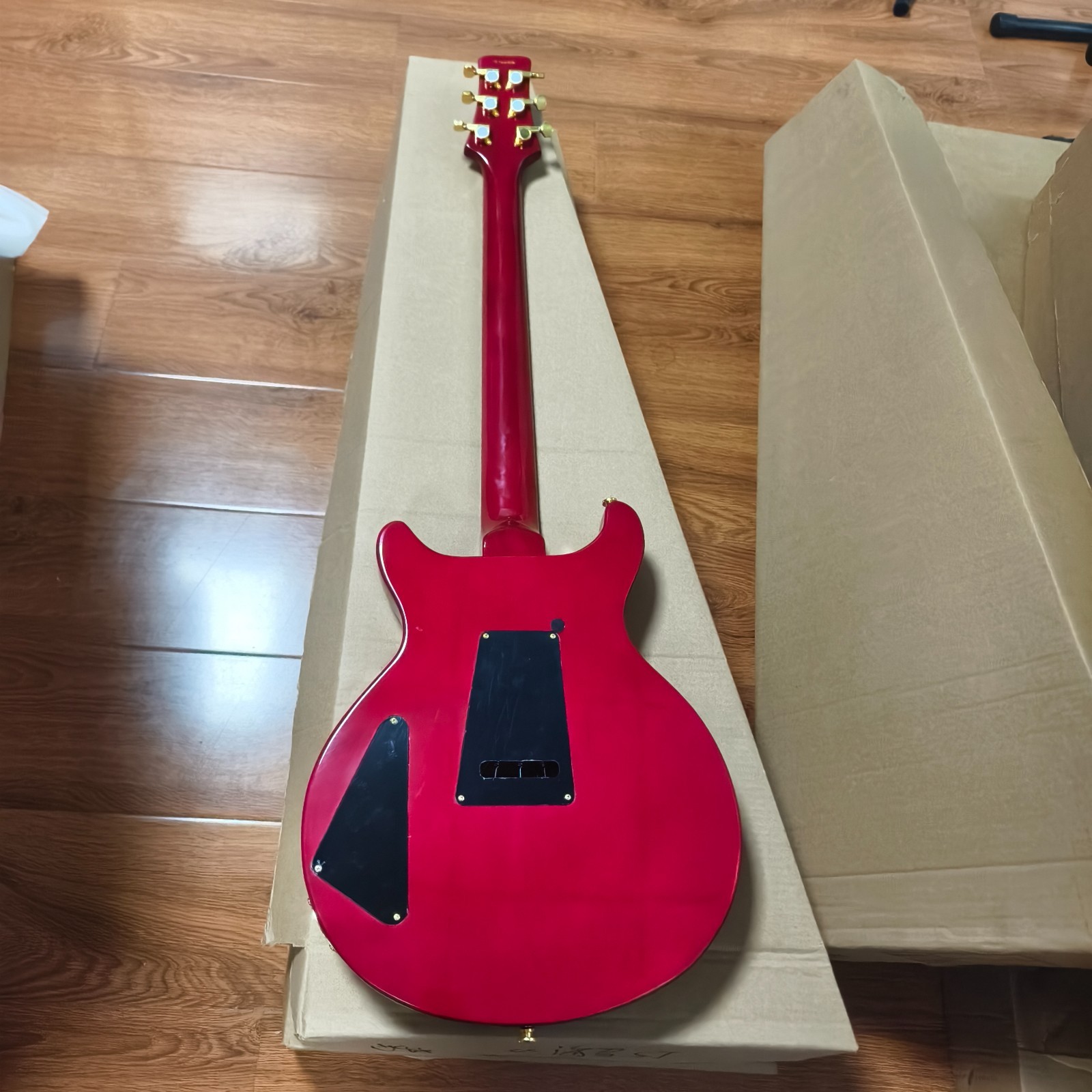 Custom 24 Transparent Red Flame Maple Top Mahogany Electric Guitar
