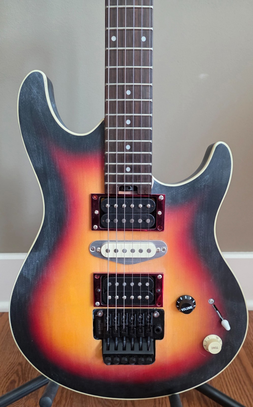 Peavey HP Special “early 2000’s” Guitar – Colortone with Gig Bag