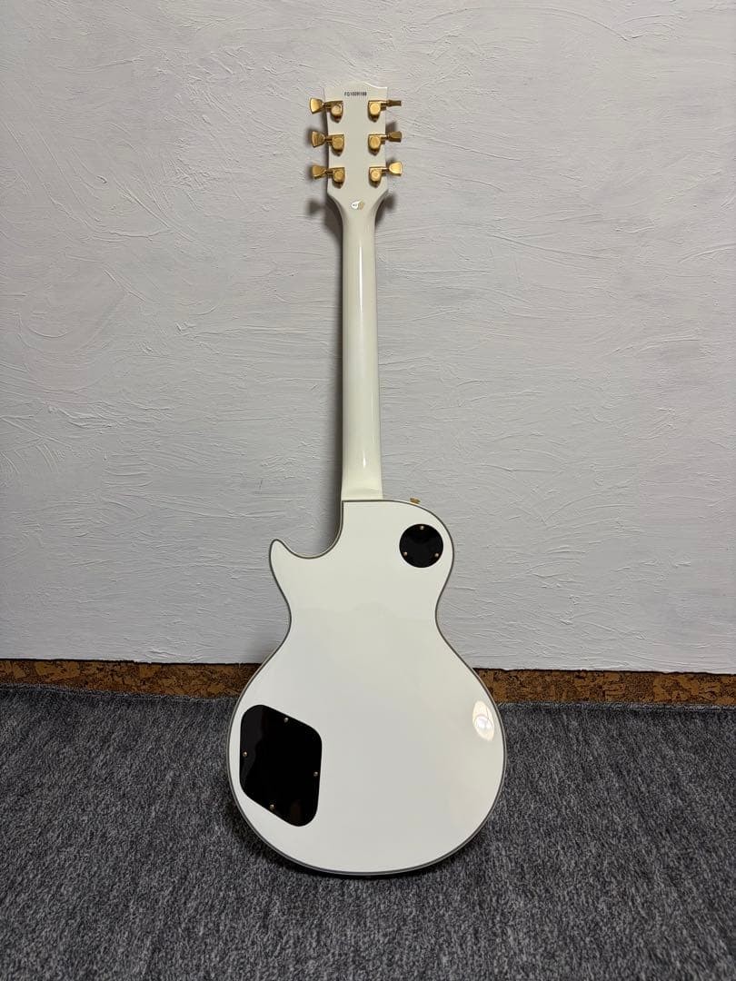 One owner item Burny Les Paul electric guitar white white