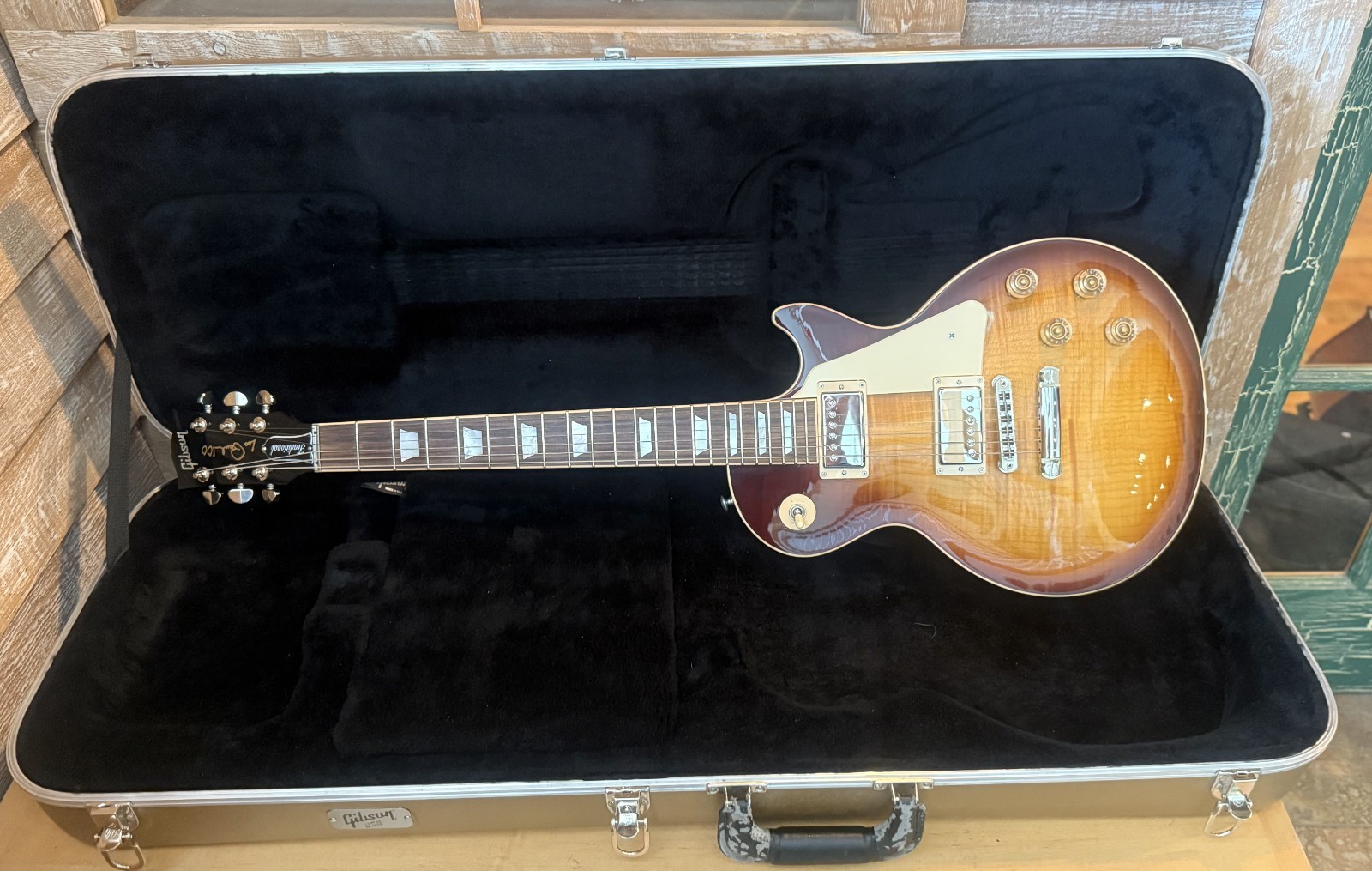2015 Gibson Les Paul Traditional Demo Sunburst 100th Anniversary w Case & COA