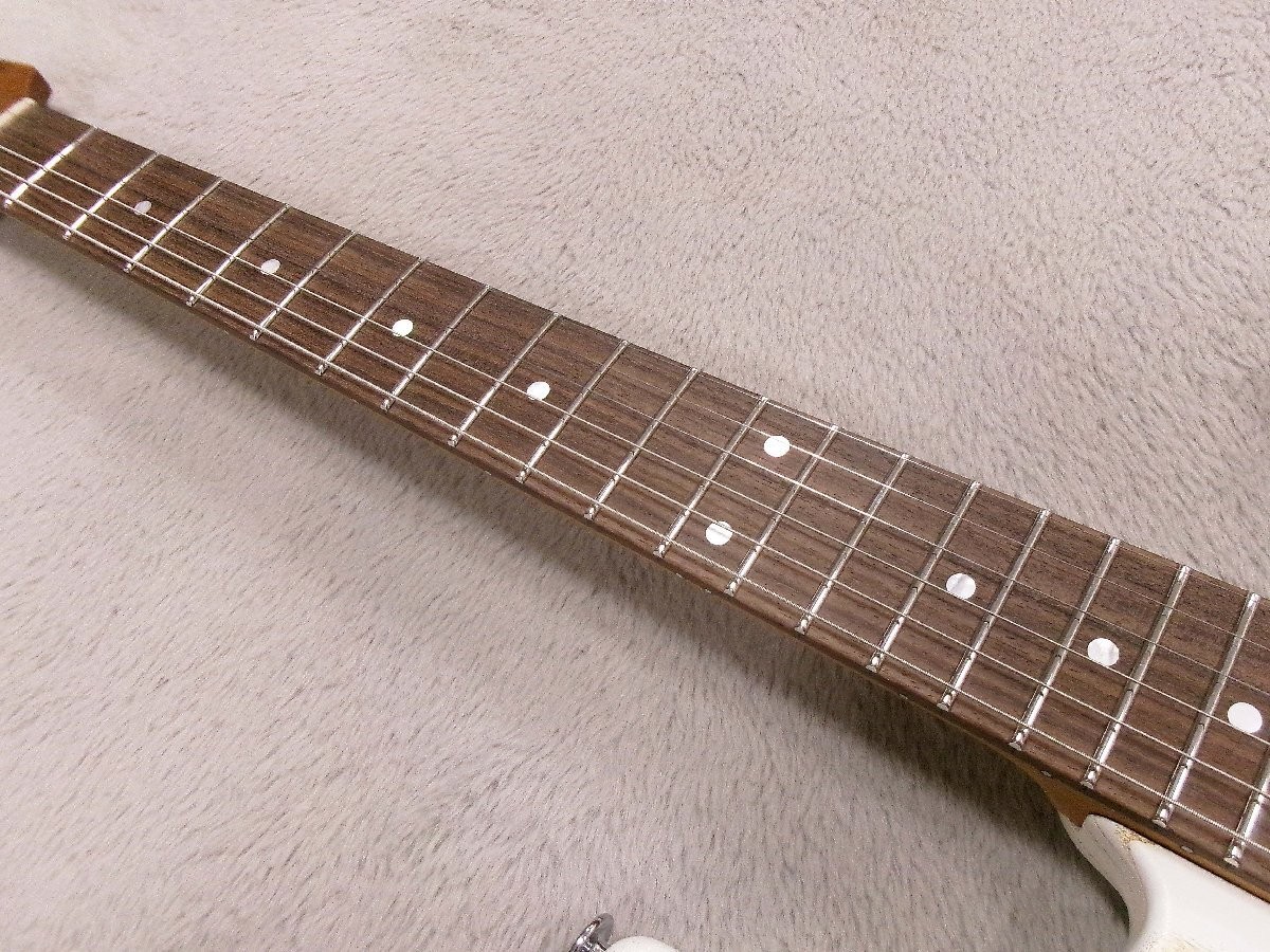 Ibanez AZ2402AR CGW Coarse Grain White Flat 493