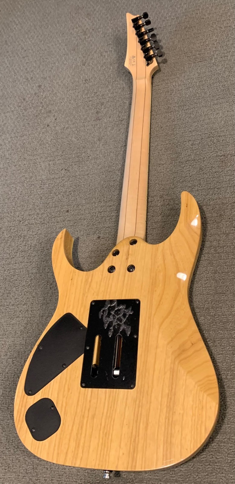 Ibanez Prestige RG652AHM Nebula Green Burst