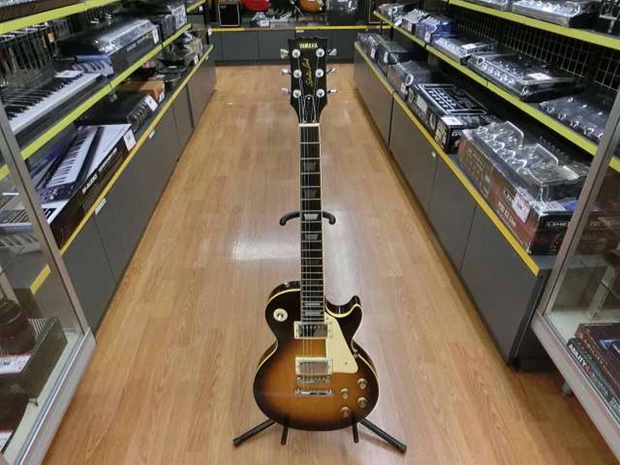 YAMAHA SL400S Electric Guitar