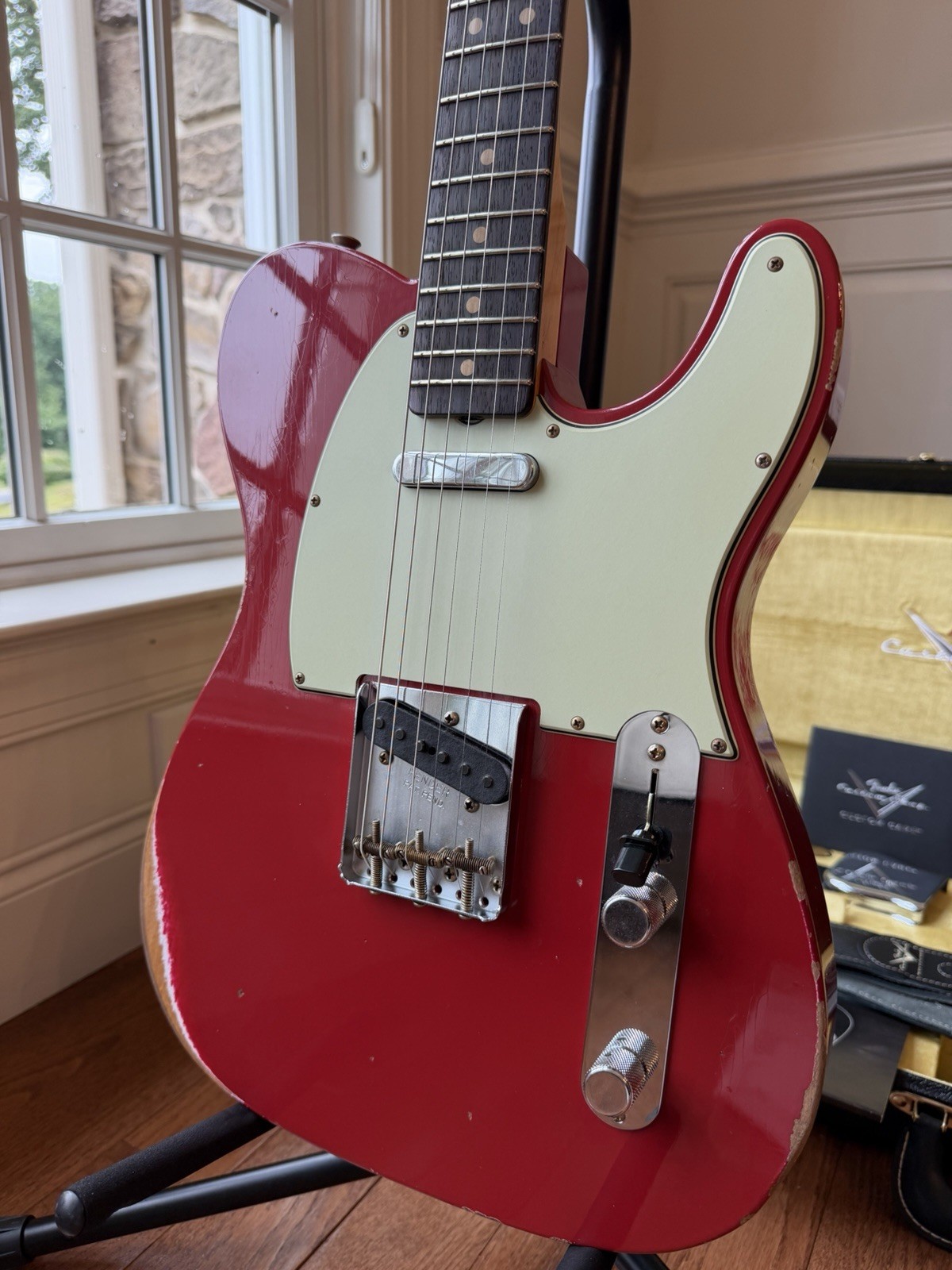 2025 Fender Custom Shop ‘63 Telecaster LR25 Relic – Dakota Red