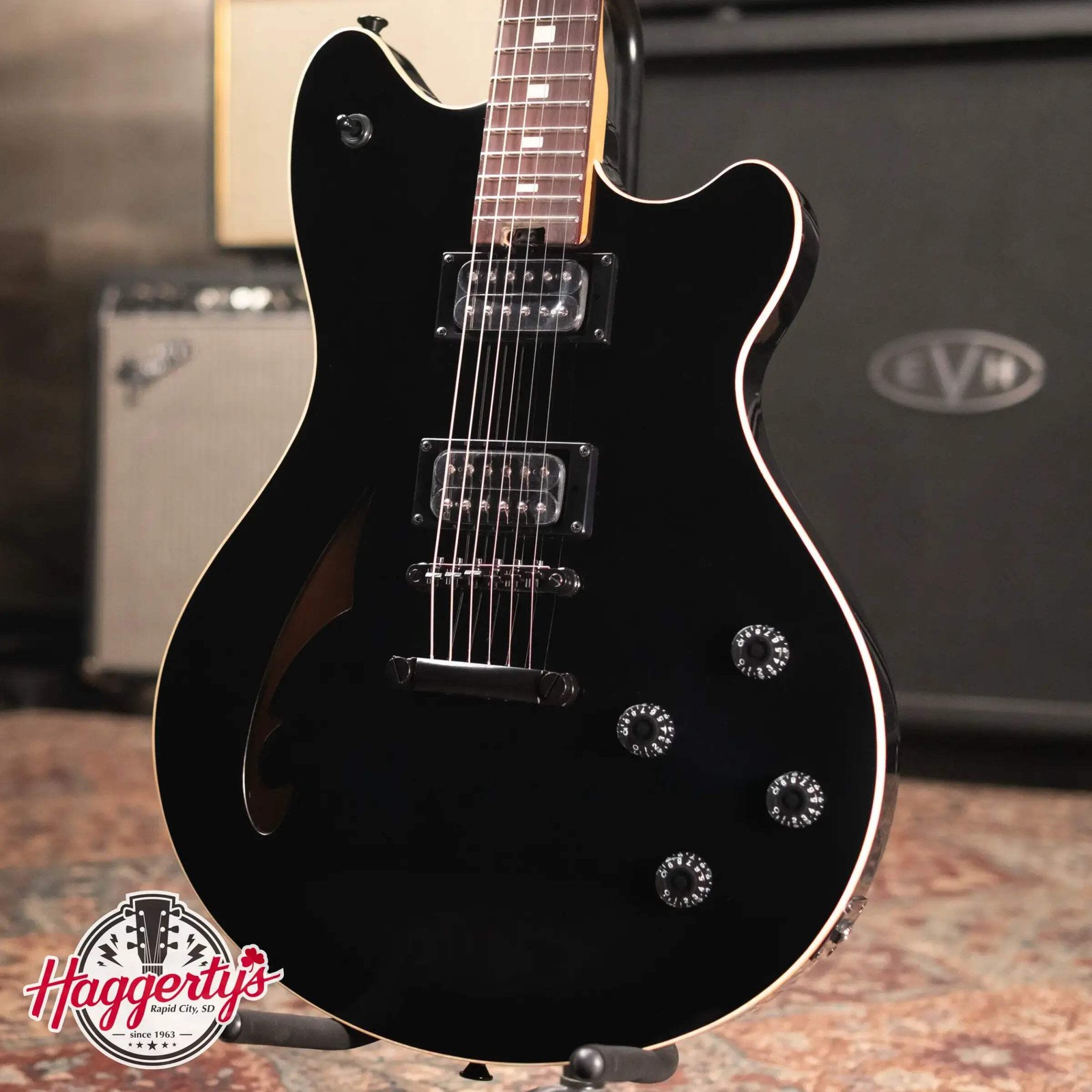 EVH SA-126 Standard Semi-Hollow Electric Guitar – Piano Black
