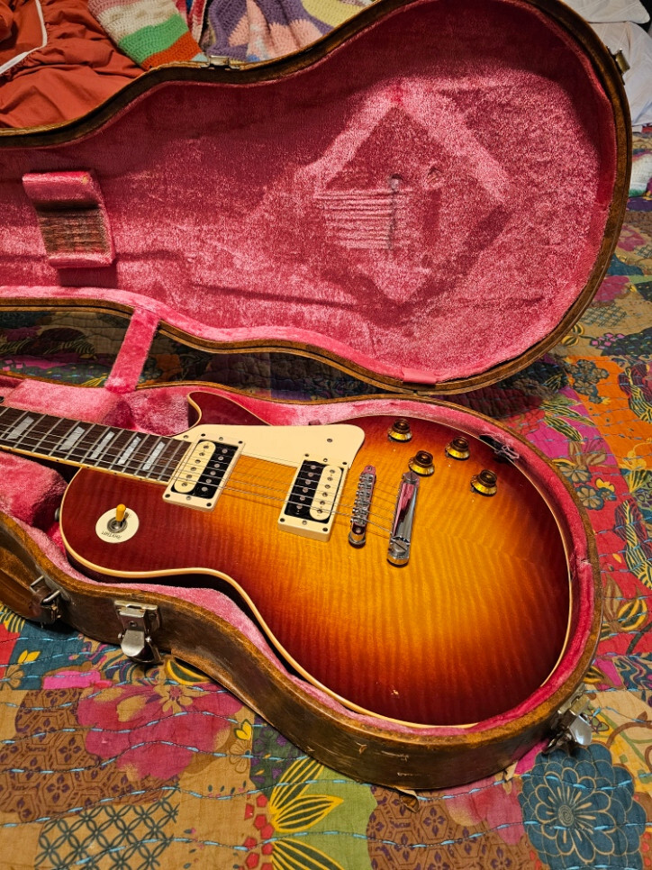 Tokai Flameburst Love Rock Guitar