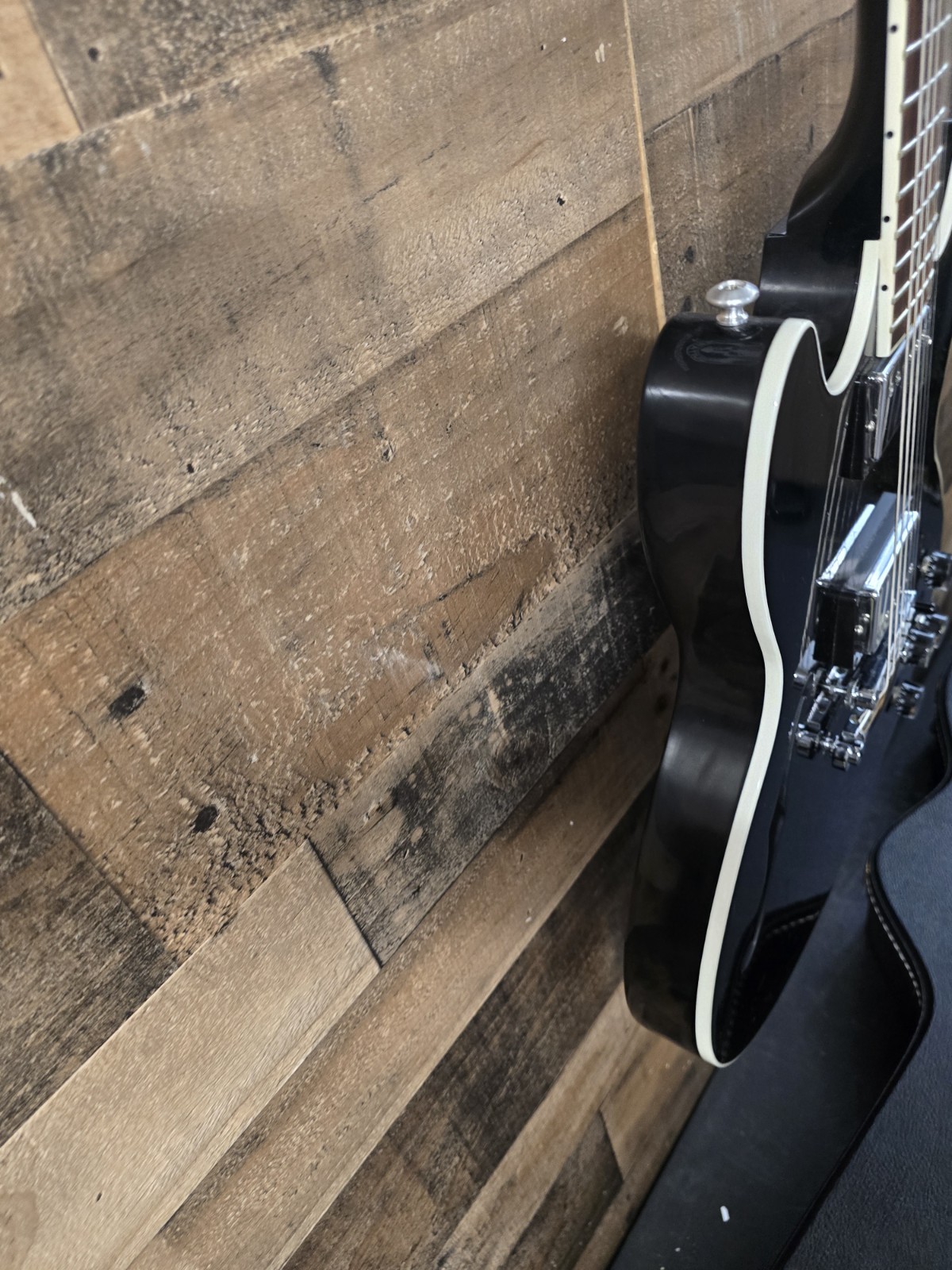2015 Gibson USA Midtown Standard w/OHSC & Candy 8 Lb