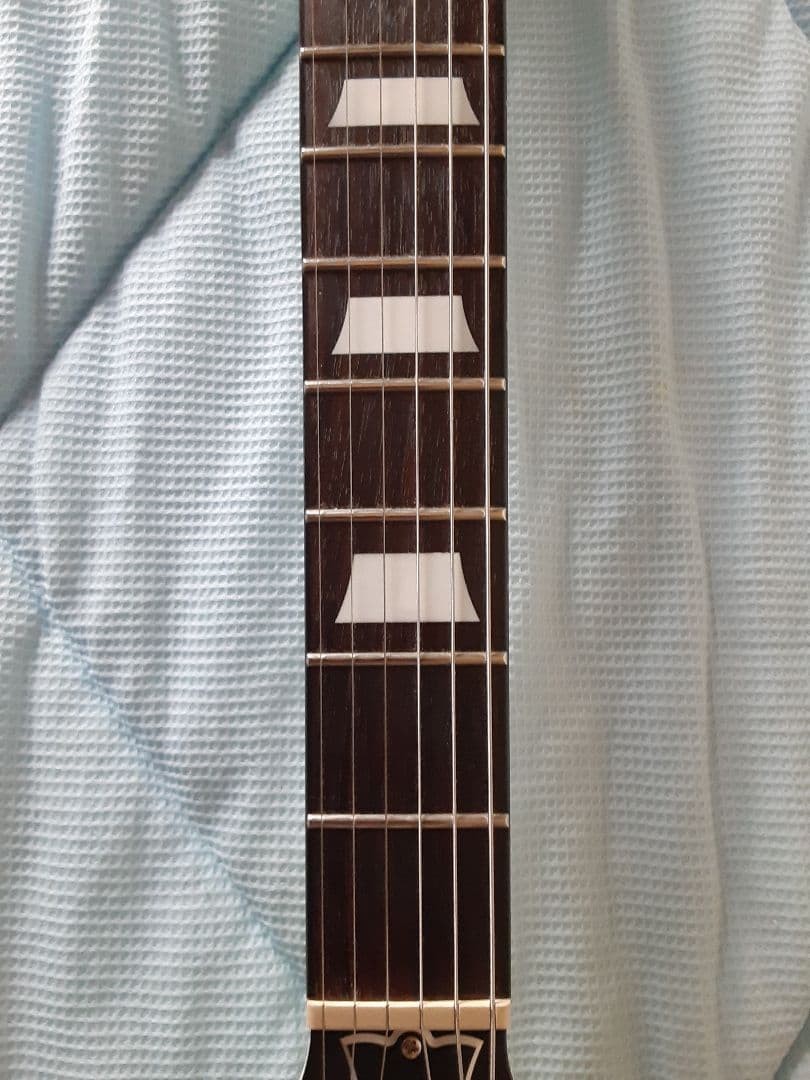 GrassRoots Les Paul G-LP Limited Model WH Safe packing!