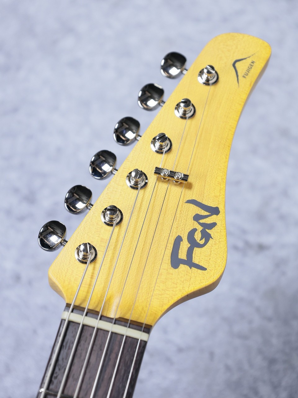 FUJIGEN (FGN) Expert ODYSSEY EOS3-AL-R/AWH Antique White #E250232 3.61kg Guitar