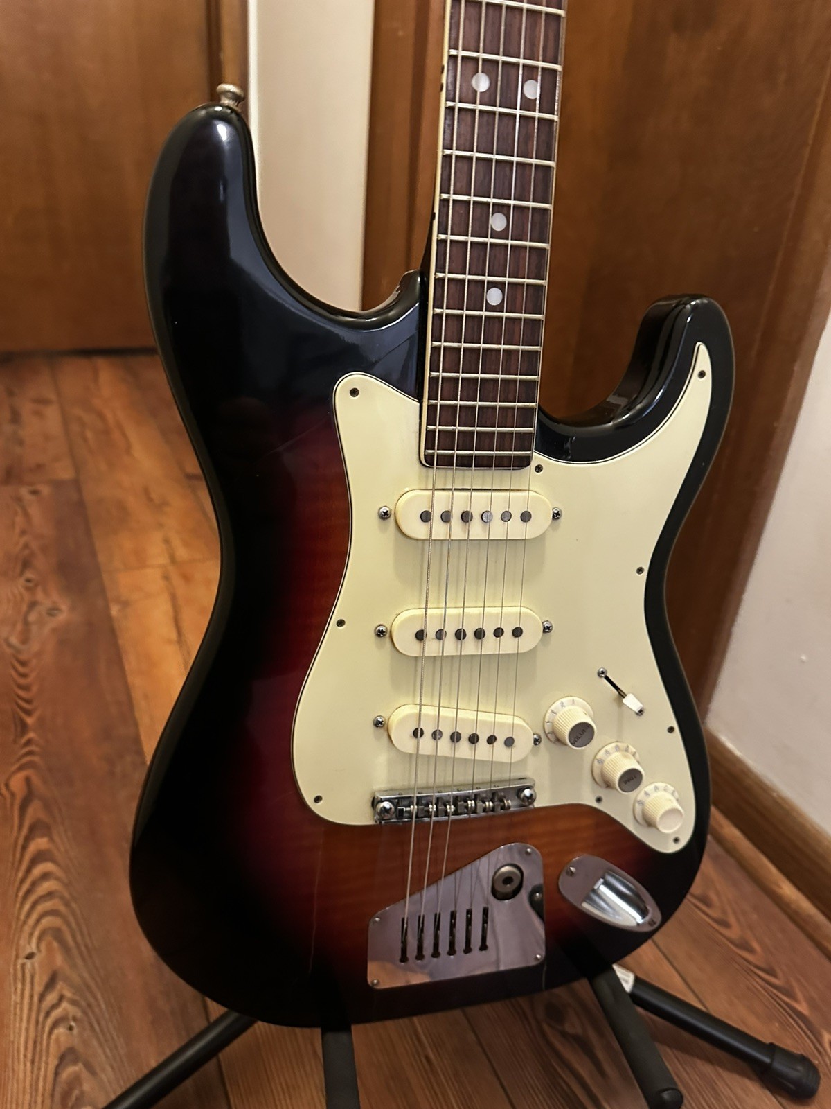 HOFNER 170 VINTAGE sunburst guitar Germany 1960s 1970s VIDEO