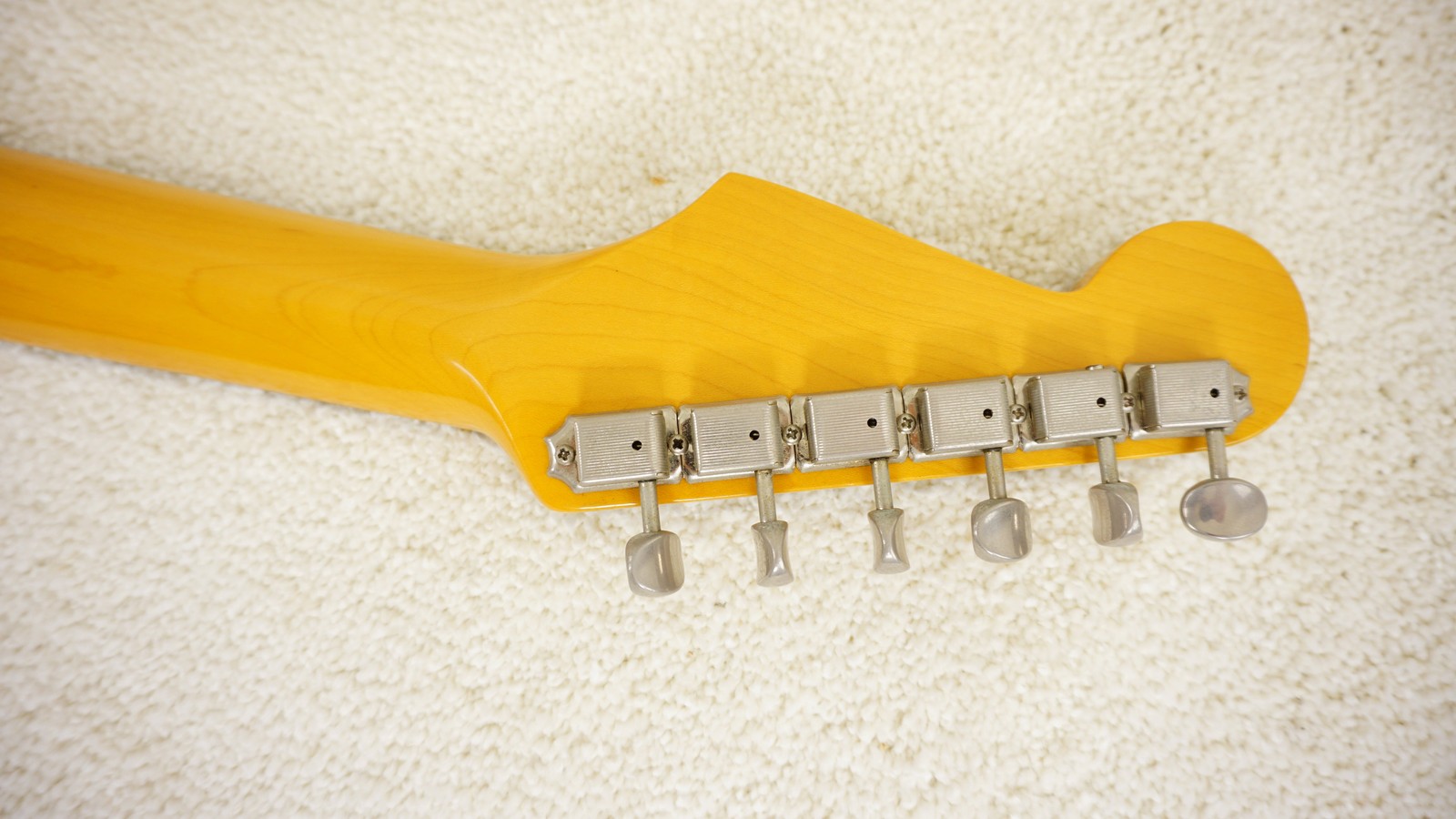 Fender Japan ST-62 Stratocaster Candy Apple Red Matching Headstock 2002–2004