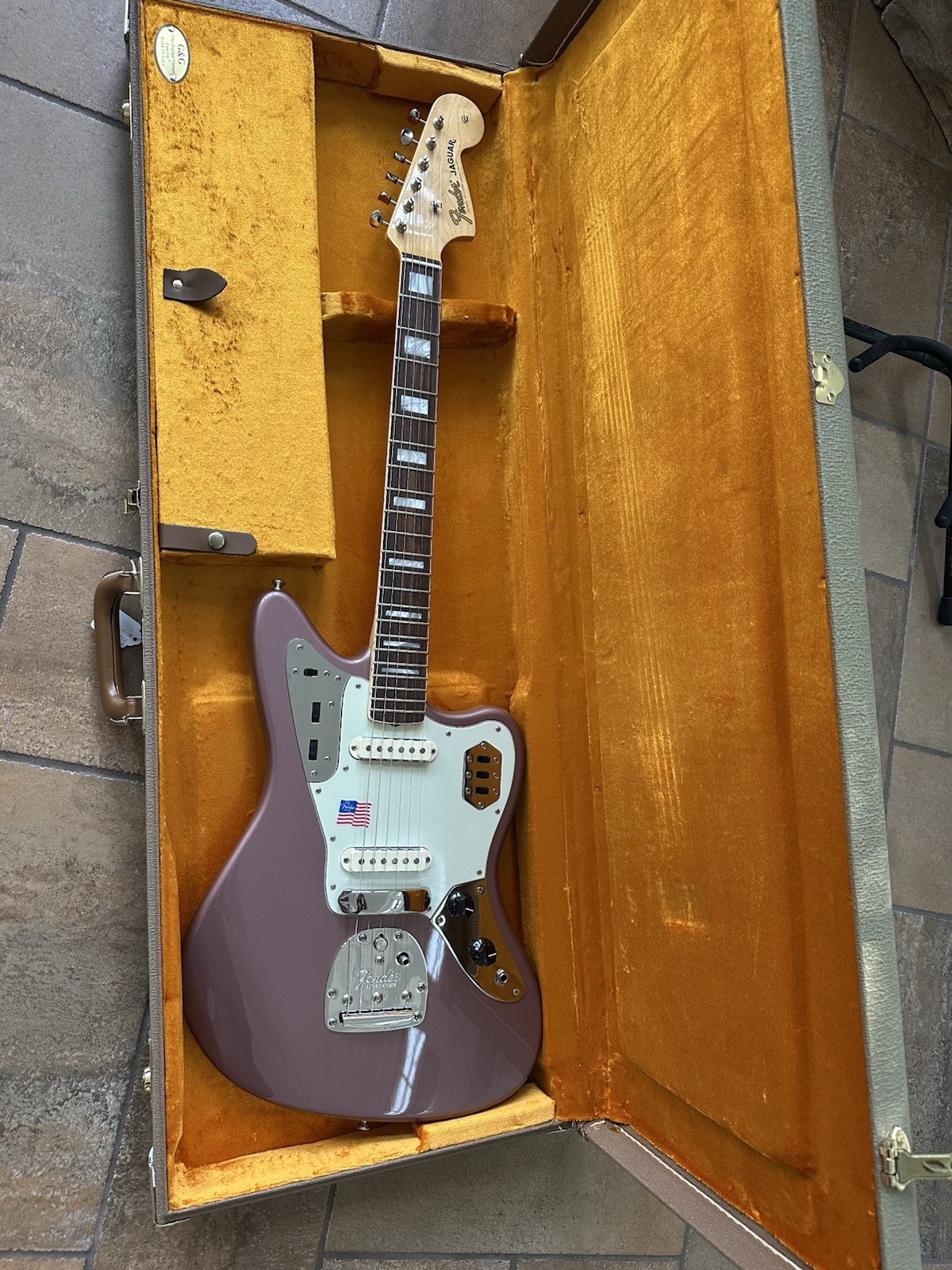 Fender USA 50th Anniversary Jaguar Burgundy Mist Metallic