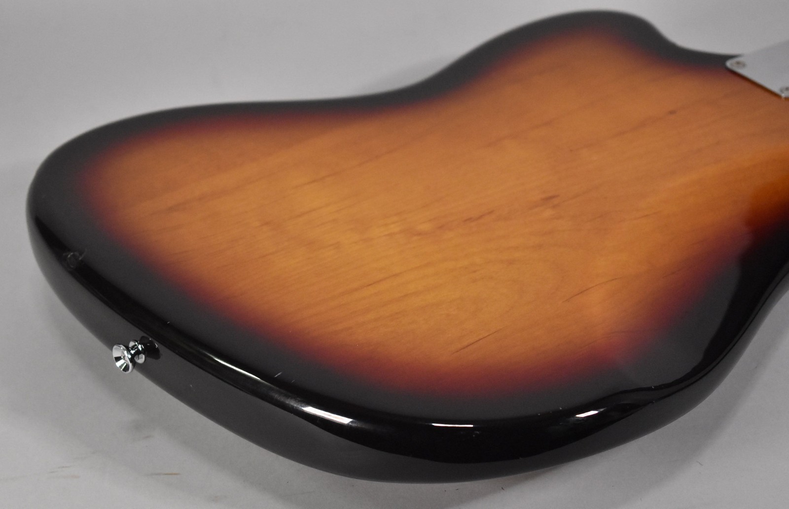 1971 Fender Jaguar 3-Tone Sunburst w/HSC