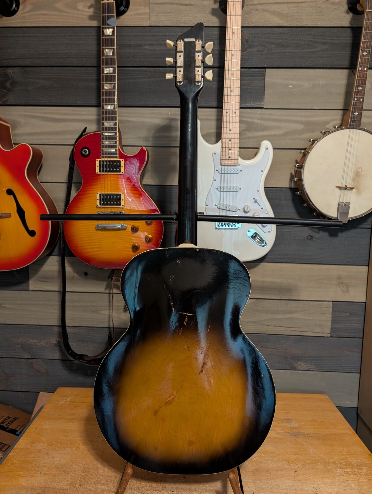 1962 Supro Ranchero Archtop Electric Guitar Sunburst Excellent Original Player