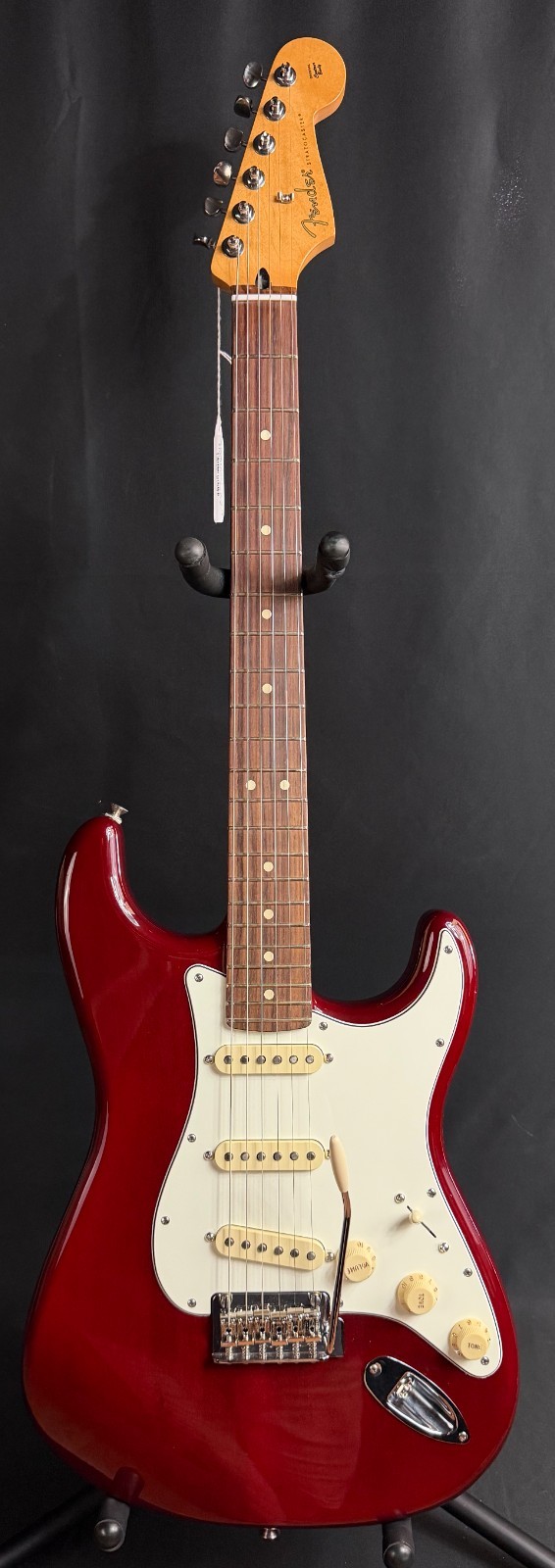 Fender Player II Stratocaster Electric Guitar Transparent Cherry Finish