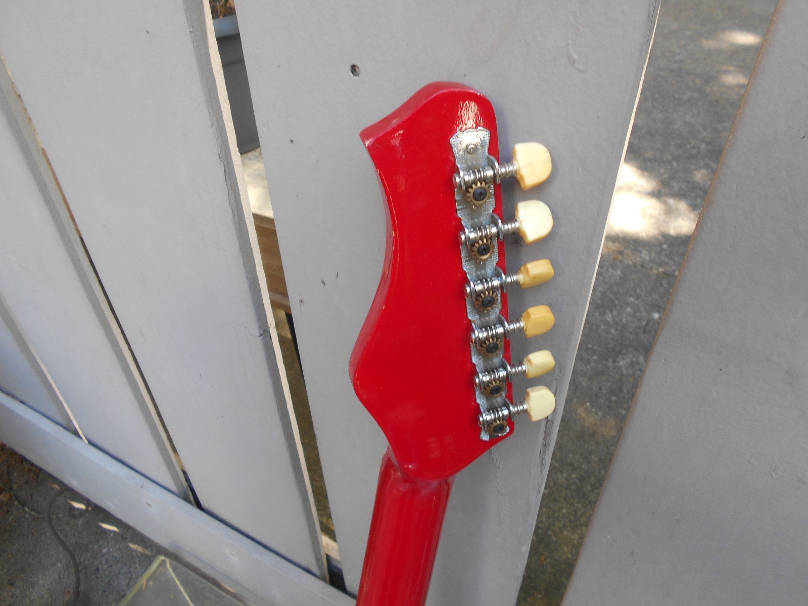 1980s 90s The Shredder Solid Body Travel size/ Mini Electric Guitar 30.5 inch