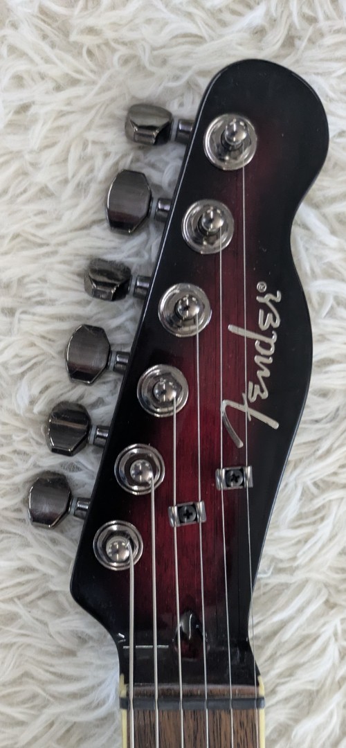 Fender Special Custom Telecaster FMT HH Laurel Fretboard Black Cherry Burst Demo
