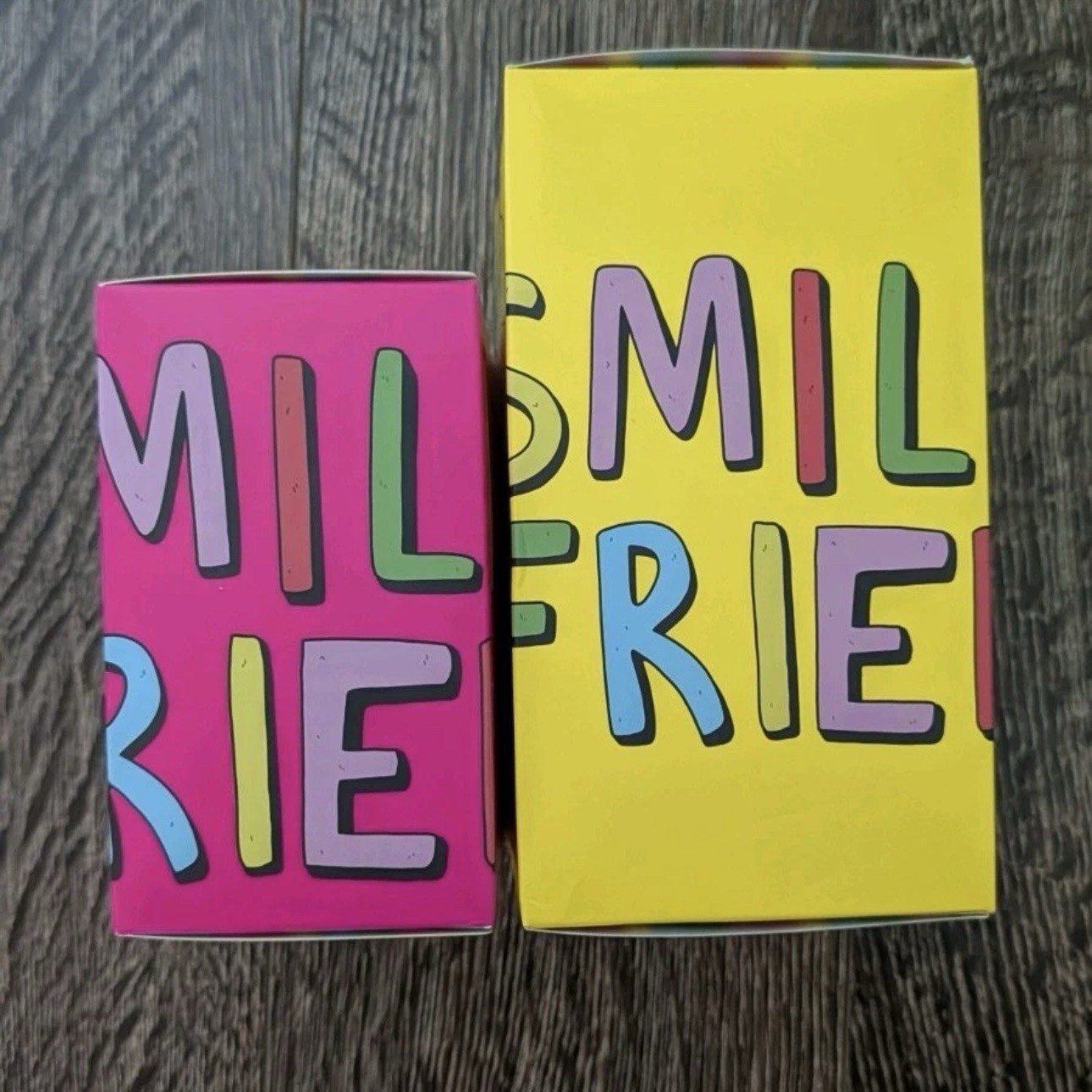 2025 SMILING FRIENDS PIM & CHARLIE VINYL FIGURE SET OF 2 ADULT SWIM – MINT NYCC