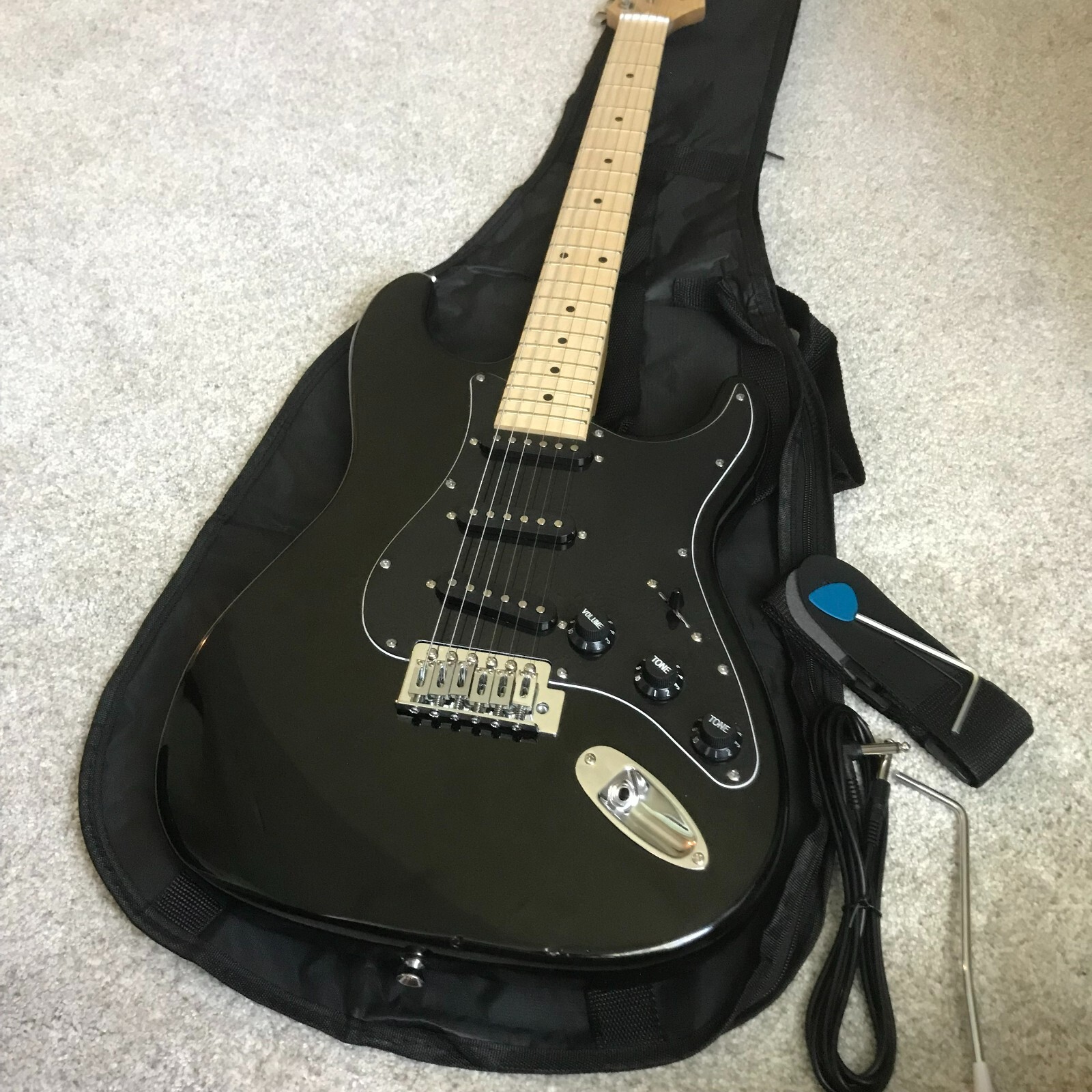 Black Electric Guitar Starter Package with 20-Watt Amp, Full-Size, Strat Style